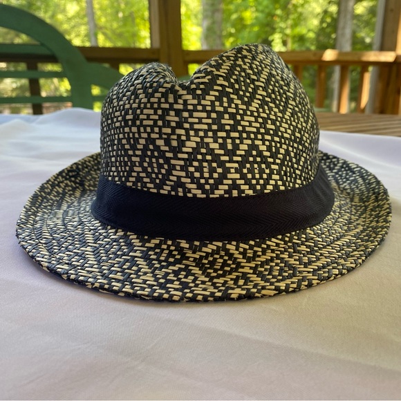 Lucky Brand Woven Hat - Picture 2 of 6